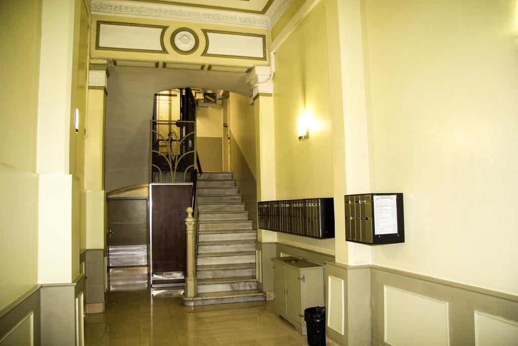 Hostal Aribau Barcelona Exteriér fotografie